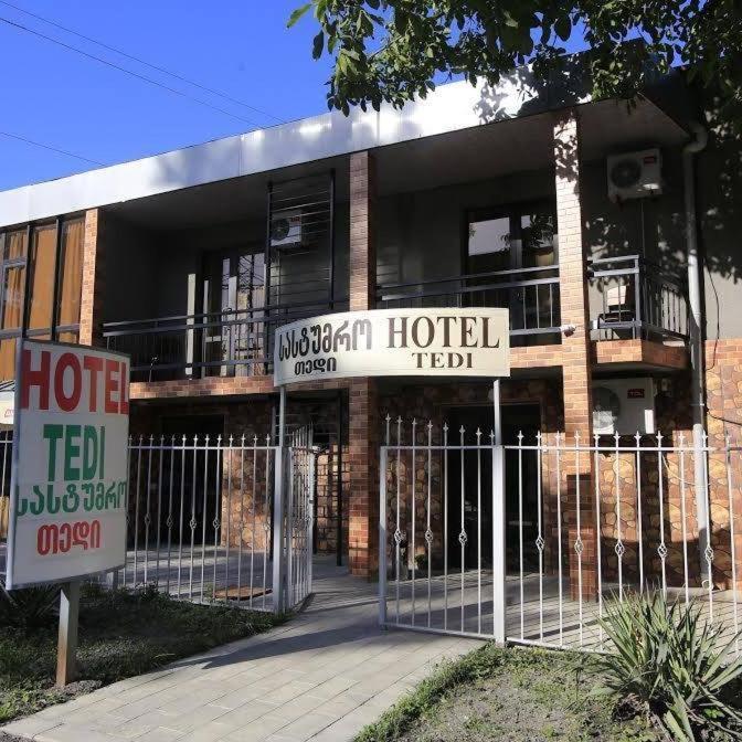Hotel Tedi Kvareli Εξωτερικό φωτογραφία