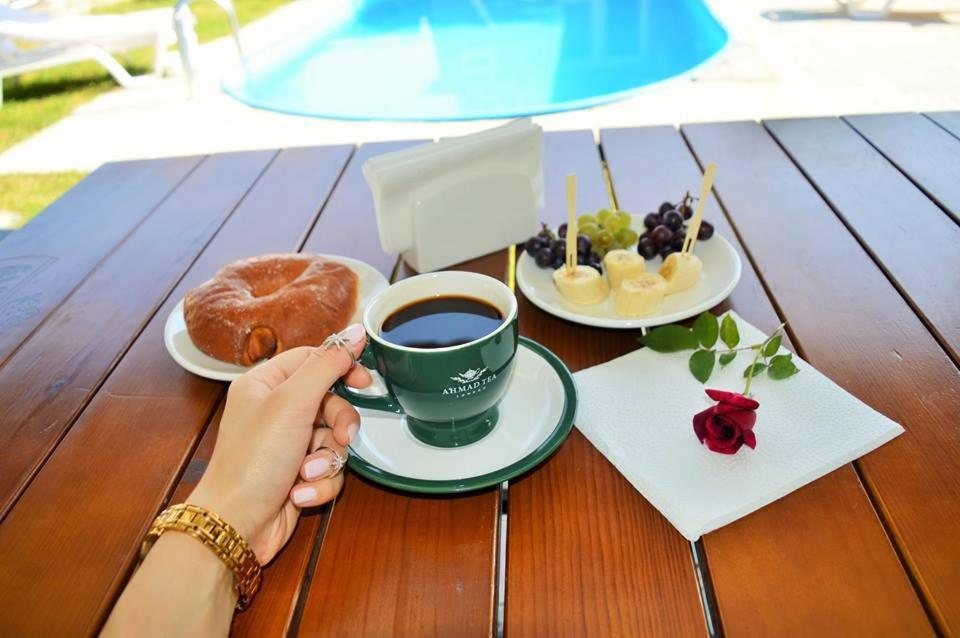 Hotel Tedi Kvareli Εξωτερικό φωτογραφία