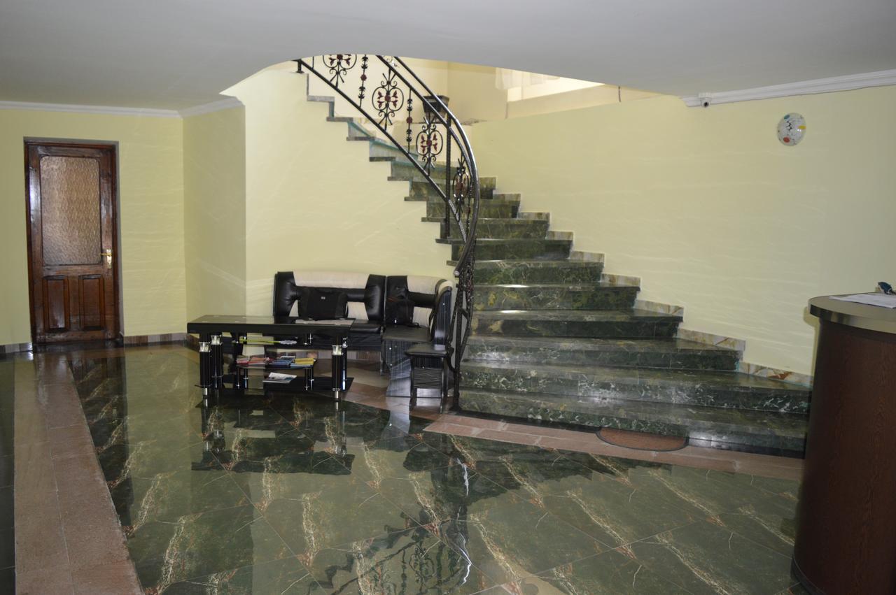 Hotel Tedi Kvareli Εξωτερικό φωτογραφία