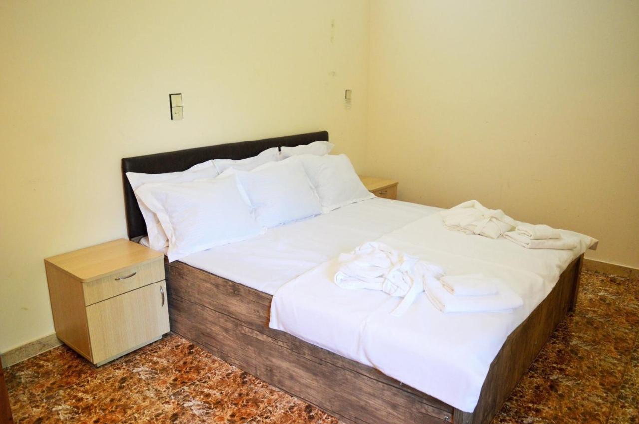 Hotel Tedi Kvareli Εξωτερικό φωτογραφία